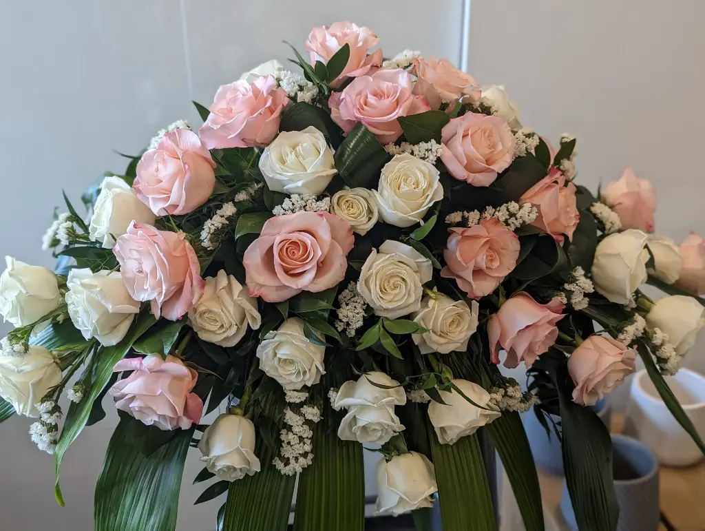Coussin rose pâle