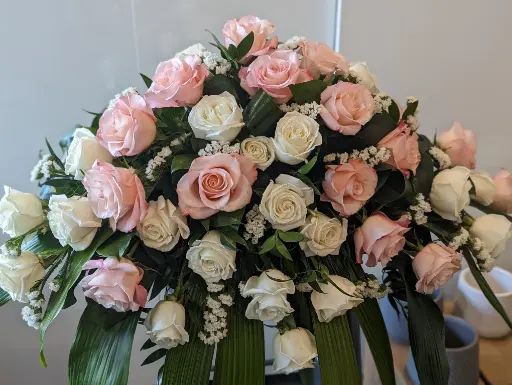Coussin rose pâle